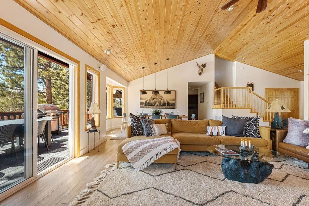 Koselig Cabin W Hot Tub, Fireplace & Central Ac Big Bear Lake Exterior foto